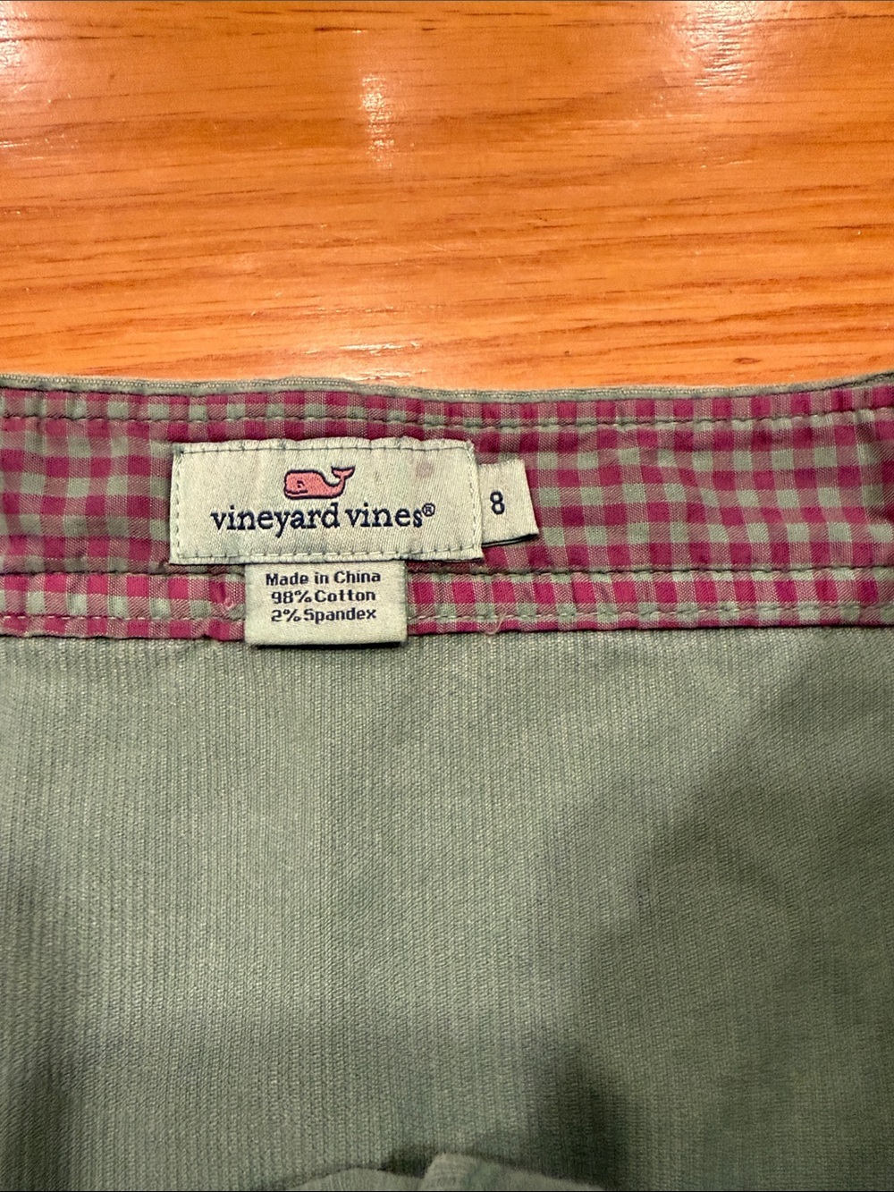 Vineyard Vine corduroy sage green button front accent mini skirt size 8. - Picture 2 of 7